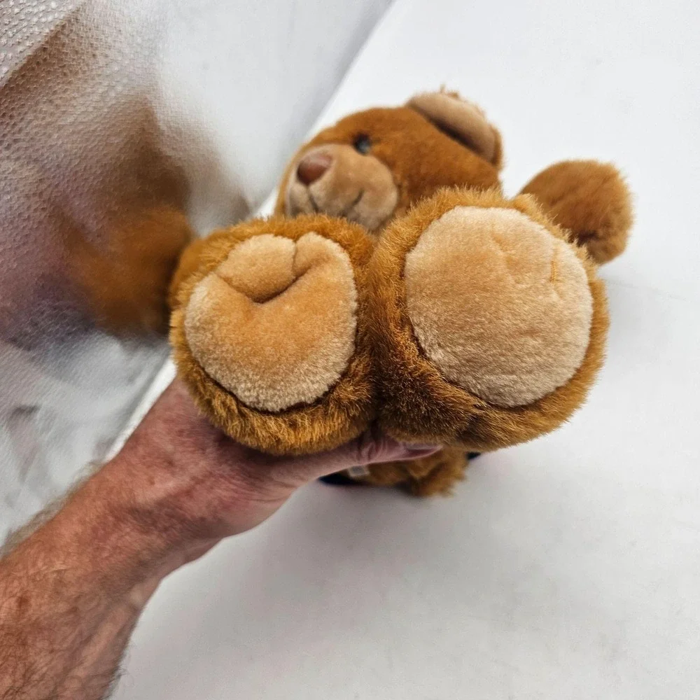 Vintage Avon World Of Wonderful Bears Teddy Bear Plush Small Brown 1989 Shirt